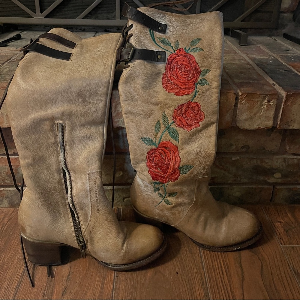 Freebird Cyrus Floral Boots